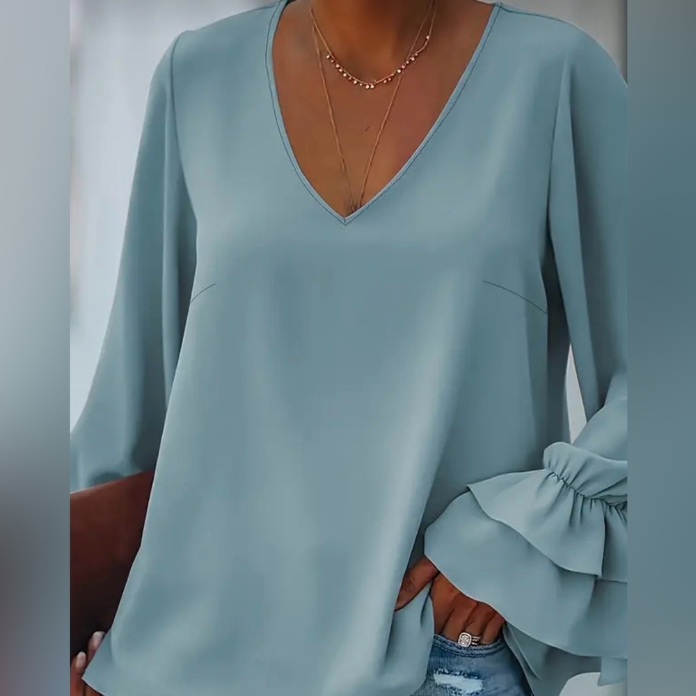 Elegant V-Neck Women’s Top in Teal